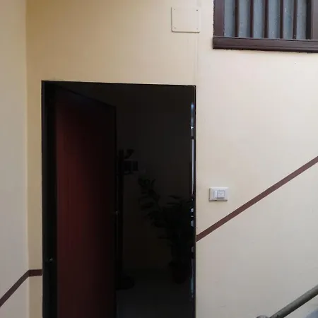 Appartement Stazione Di Affitti Palerme